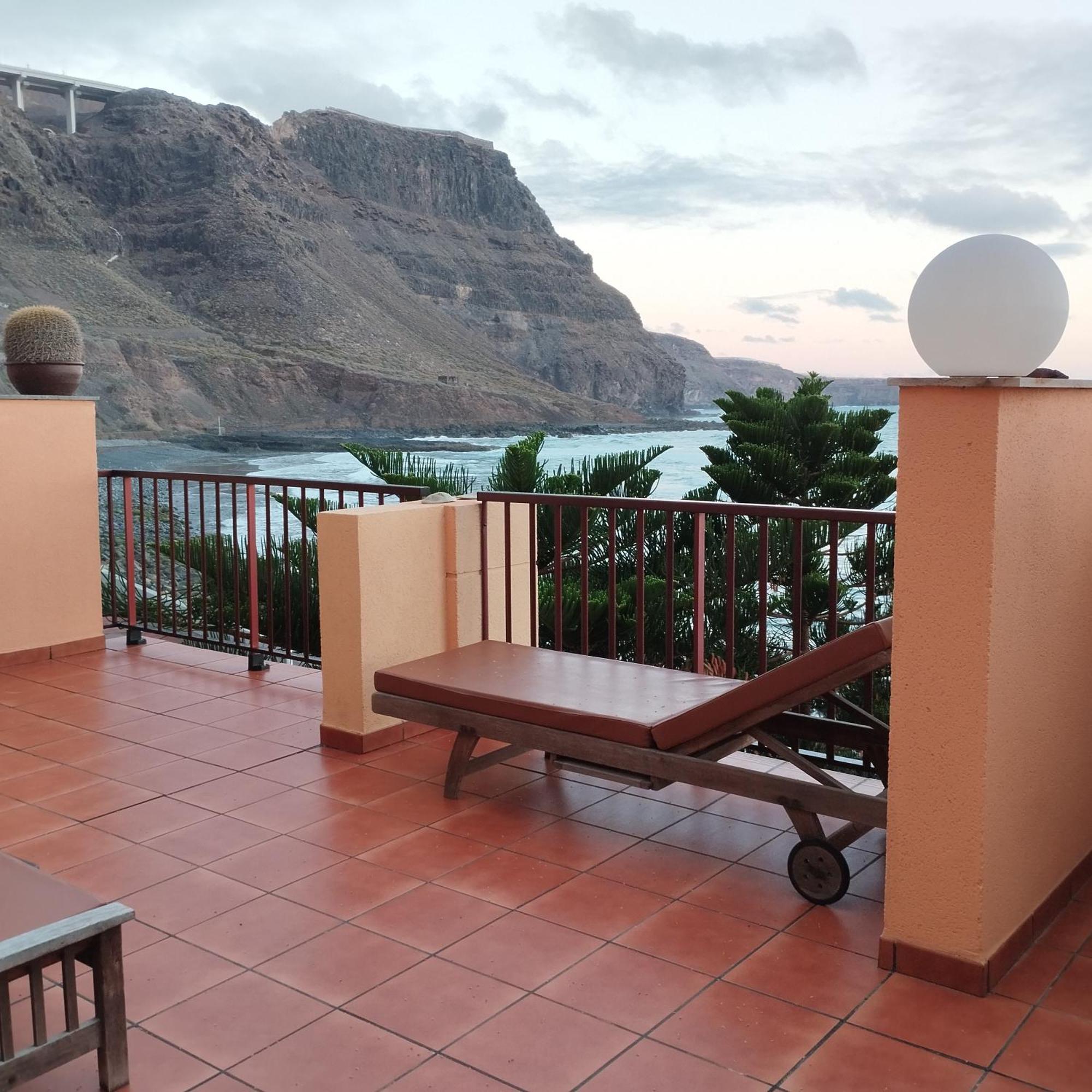 Facing The Ocean Apartment Santa Maria de Guia de Gran Canaria Bagian luar foto